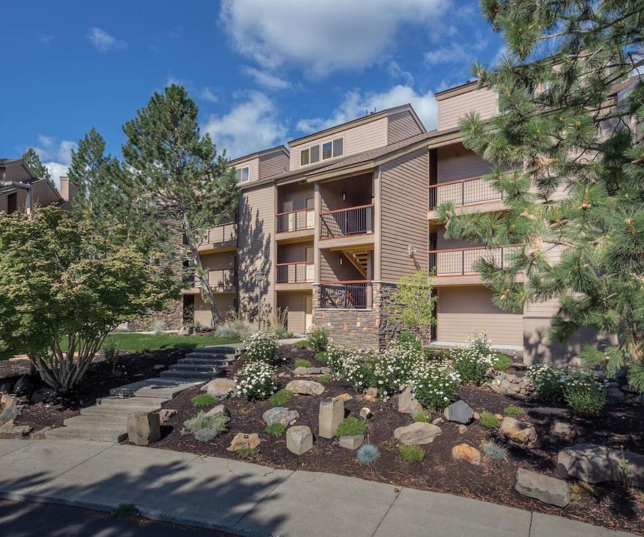 Worldmark Bend Seventh Mountain Resort - St Sleeps Экстерьер фото